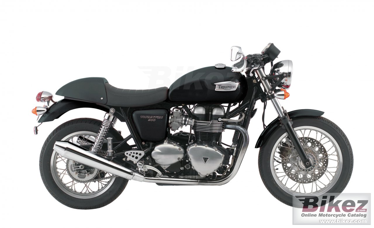 Big Triumph thruxton picture and wallpaper from Bikez.com